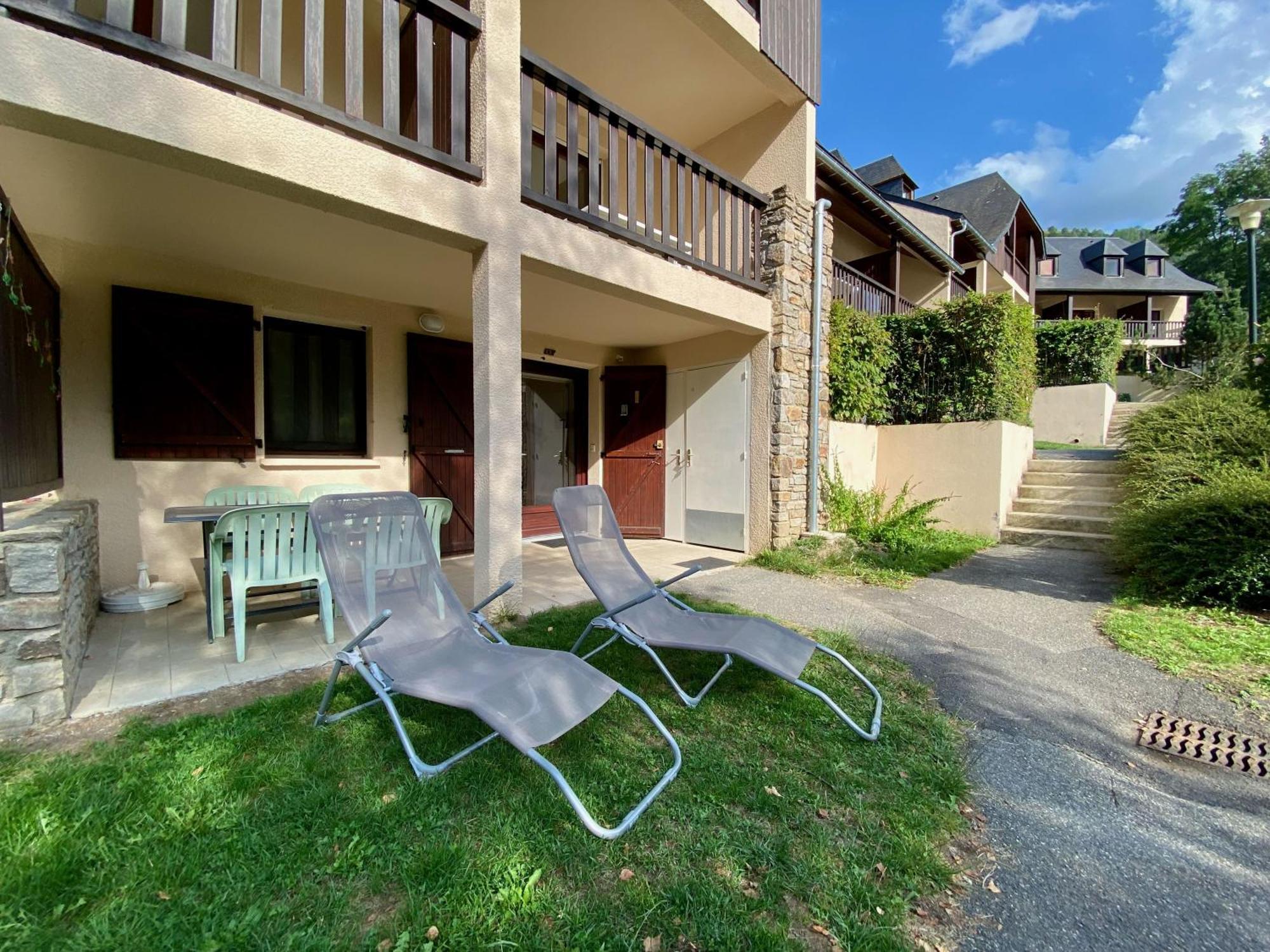 Charmant Logement De Plein Pied Avec Piscine 2* Loudenvielle Exterior photo